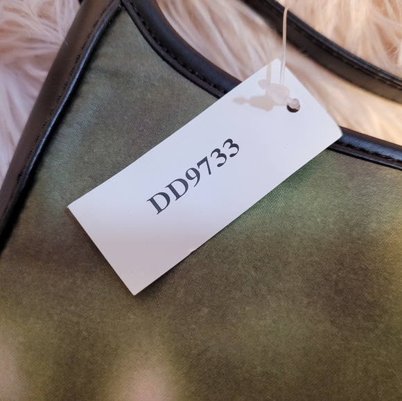 Ladies purse - Picture 4 of 5